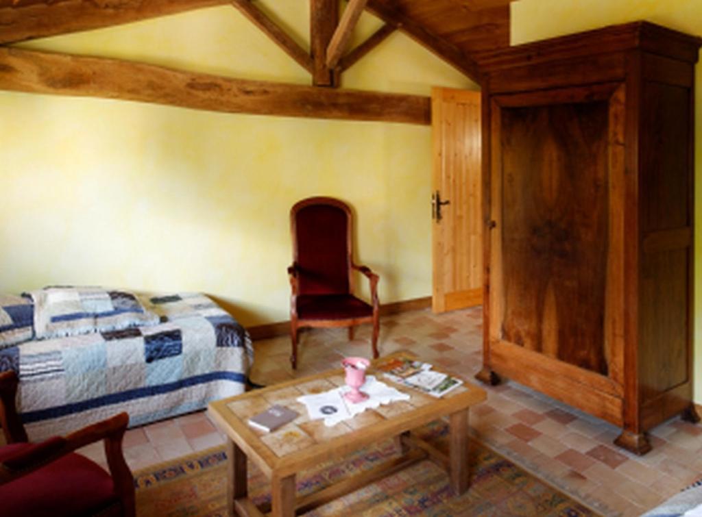Chambres D'Hotes Chez Josette Et Didier Germond-Rouvre Pokój zdjęcie
